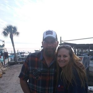 Meet your Posher, Troy